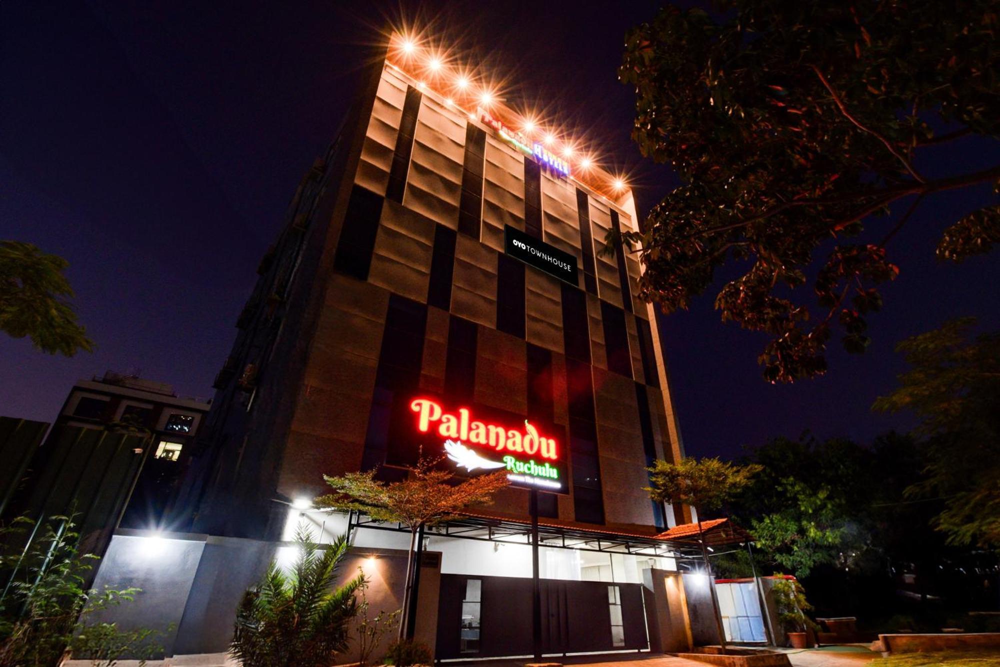 Super Townhouse Unnam Hotels Backside Of Tabala Rasa Pub, Financial District Hyderabad Exterior foto